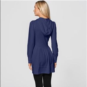 pleated hoodie jacket